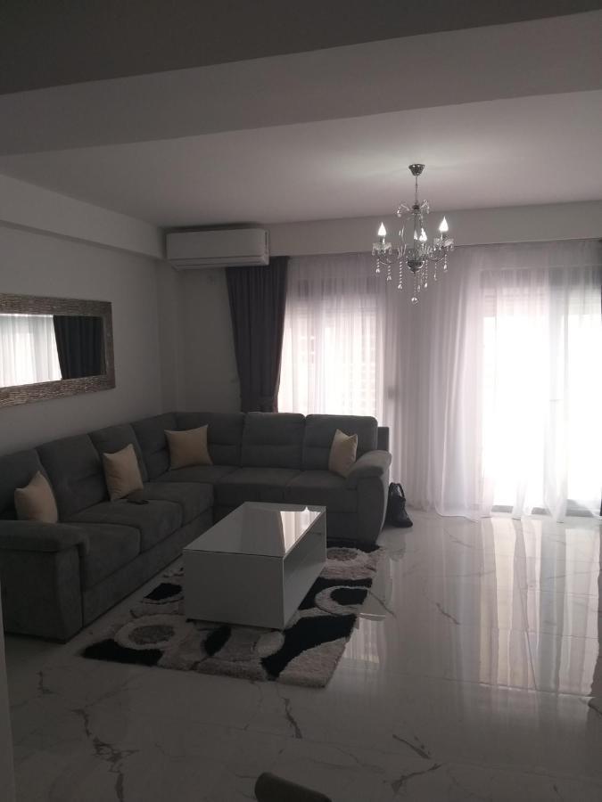 Ata Apartmani. Petrovac Exteriör bild